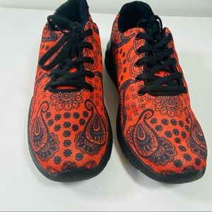 NWOT Laronna black/red Paisley sneakers size 9 1/2